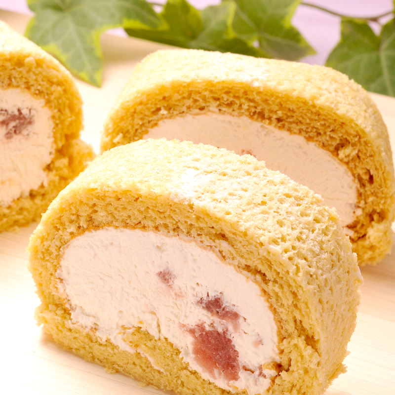 いちごチーズロールケーキ2